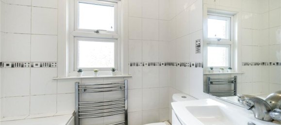 4 bedrooms Commercial property in London, United Kingdom No. 12915 6