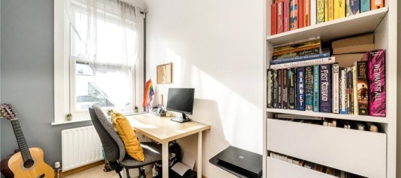 4 bedrooms Commercial property in London, United Kingdom No. 12915 12