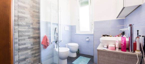 Apartamento de 2 dormitorios en Genoa, Italy No. 269512 16