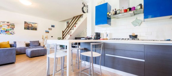 Apartamento de 2 dormitorios en Genoa, Italy No. 269512 11