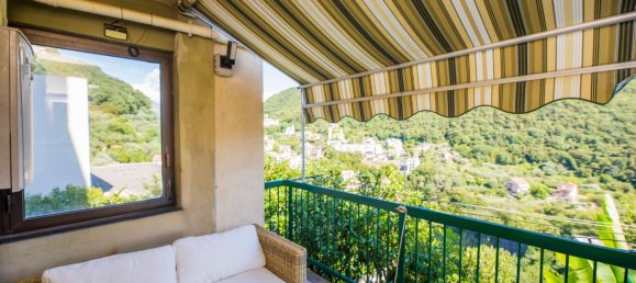 Apartamento de 2 dormitorios en Genoa, Italy No. 269512 3