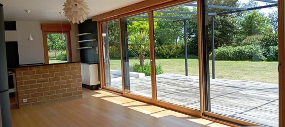 Дом с 4 спальнями в Майен, Франция № 360588 3