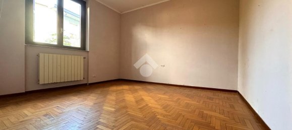 5 rooms Villa in Rescaldina, Italy No. 5982 7