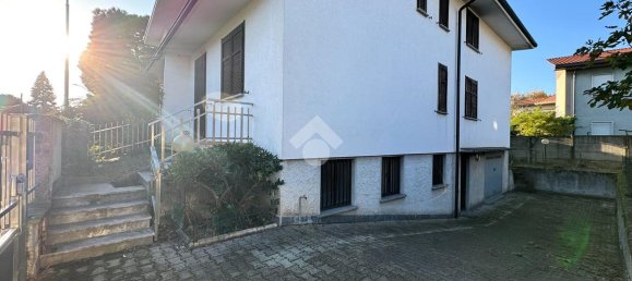 5 rooms Villa in Rescaldina, Italy No. 5982 26