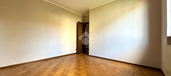 5 rooms Villa in Rescaldina, Italy No. 5982 6