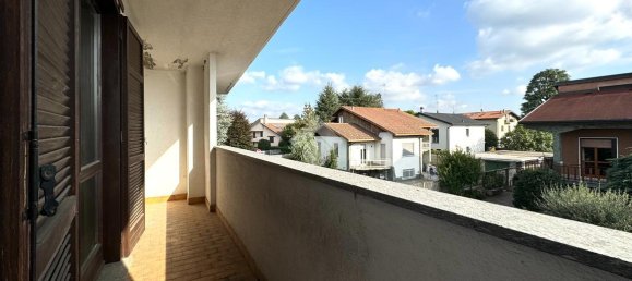 5 rooms Villa in Rescaldina, Italy No. 5982 17