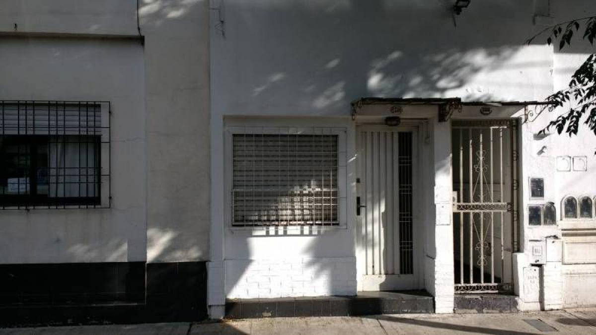 2 bedrooms House in Buenos Aires, Argentina No. 93398