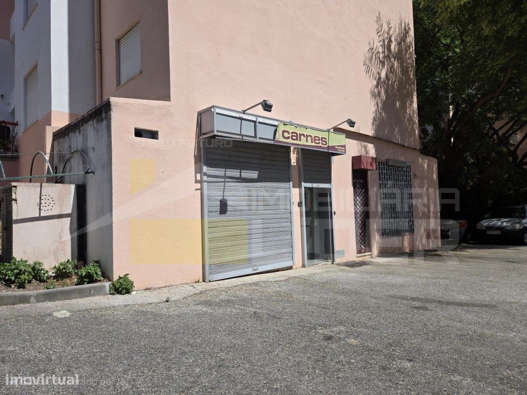 Коммерческая недвижимость 36м² в Лориш, Португалия № 312004