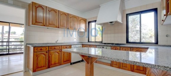 7 bedrooms House in Corroios, Portugal No. 137078 26