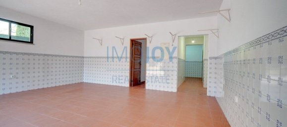 7 bedrooms House in Corroios, Portugal No. 137078 5