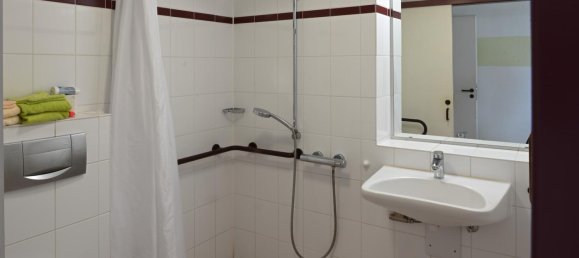 2 rooms Commercial property in Cham, Germany No. 147816 4