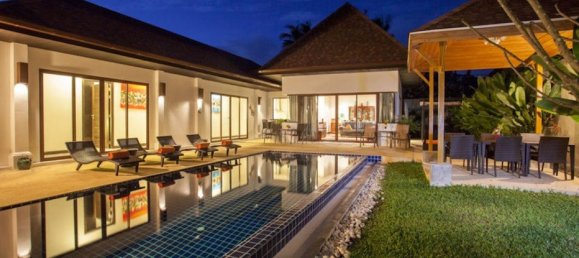 4 dormitorios villa en venta en Pattaya, Chonburi, Eastern Thailand, Thailand № 75001 3
