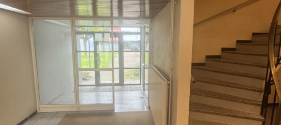 Apartamento de 2 dormitorios en Fleury-les-Aubrais, France No. 159398 3