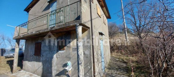 2 bedrooms House in Castel di Casio, Italy No. 172611 6