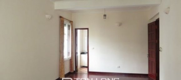 5 bedrooms Villa in Tay Ho, Vietnam No. 1938 16