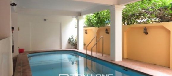 5 bedrooms Villa in Tay Ho, Vietnam No. 1938 20