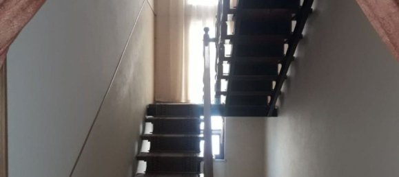 5 rooms House in Castelnovo di Sotto, Italy No. 102477 14