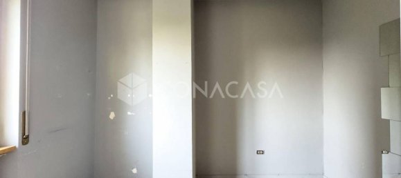 3-salle Appartement à San Donato Milanese, Italy No. 268091 2