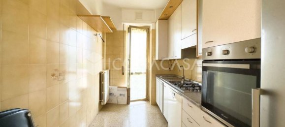 3-salle Appartement à San Donato Milanese, Italy No. 268091 14