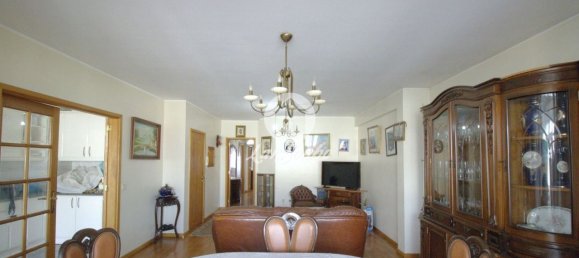 Apartamento de 3 dormitorios en Povoa de Varzim, Portugal No. 51889 2