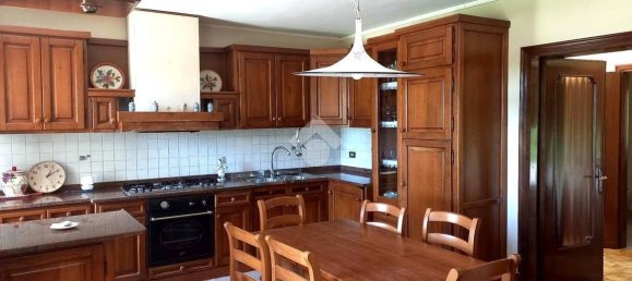 5 Schlafzimmer Villa in Rovolon, Italy, Nr. 102730 42