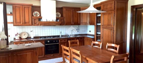 5 Schlafzimmer Villa in Rovolon, Italy, Nr. 102730 41