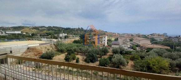 2 bedrooms Apartment in Catanzaro, Italy No. 315531 9