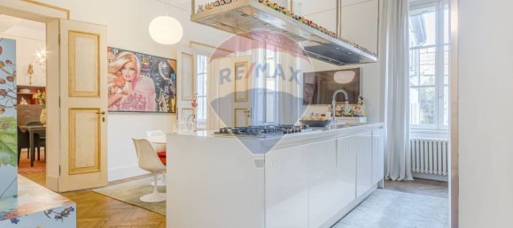 4 chambres Appartement à Reggio Emilia, Italy No. 352663 2