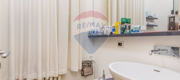 4 chambres Appartement à Reggio Emilia, Italy No. 352663 8