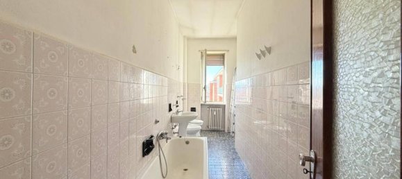 2-Zimmer Wohnung in Nichelino, Italy, Nr. 38546 13