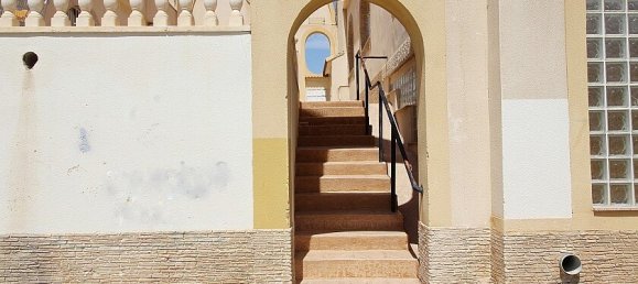 300m² Commercial property in La Zenia, Spain No. 14448 18