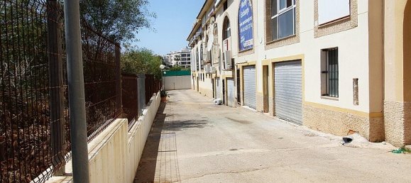 300m² Commercial property in La Zenia, Spain No. 14448 16