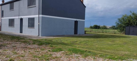 6 rooms Villa in Lagosanto, Italy No. 136536 6