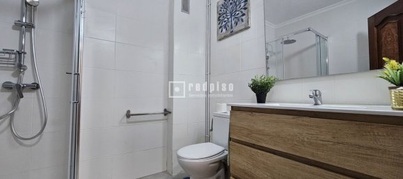 Apartamento de 3 dormitorios en Fuenlabrada, Spain No. 168345 11