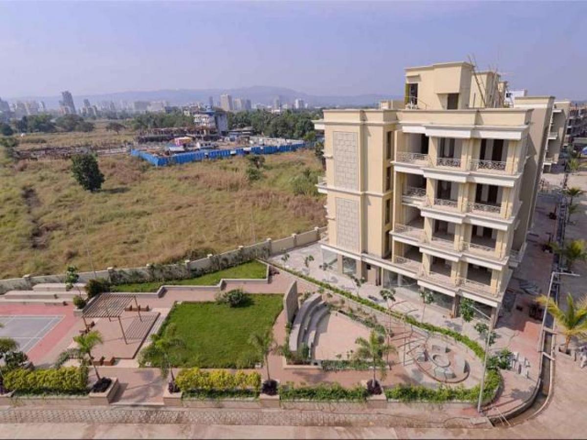 2 bedrooms House in Mumbai, India No. 28431