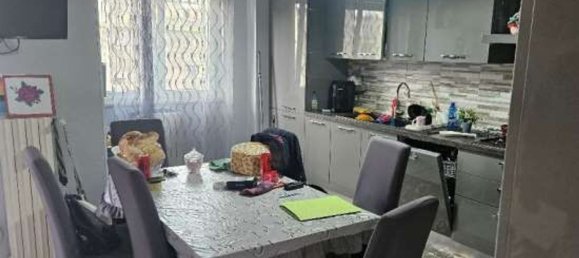 4 rooms Apartment in Cesano Boscone, Italy No. 4193 2