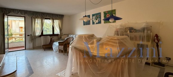 2 bedrooms Villa in Forte dei Marmi, Italy No. 352644 10