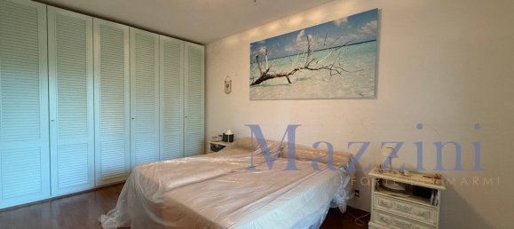 2 bedrooms Villa in Forte dei Marmi, Italy No. 352644 25