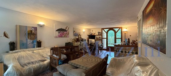 2 bedrooms Villa in Forte dei Marmi, Italy No. 352644 4