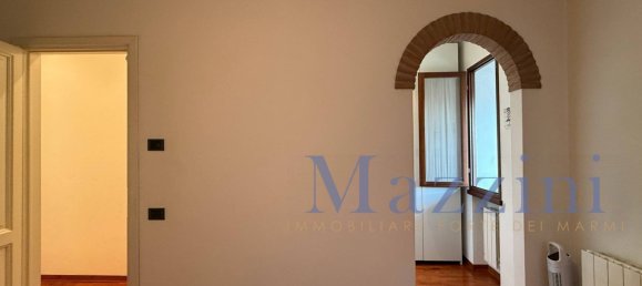 2 bedrooms Villa in Forte dei Marmi, Italy No. 352644 22