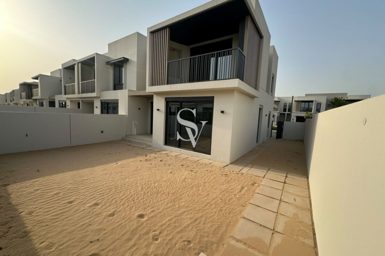 4 dormitorios adosado en alquiler en Jebel Ali, Dubai, UAE № 200927