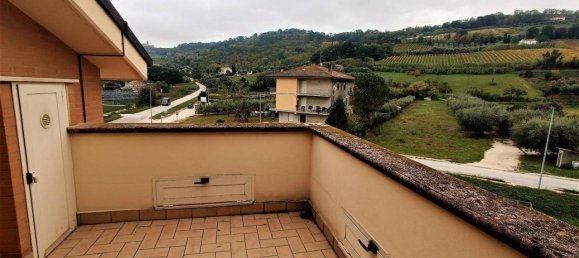 Пентхаус с 3 комнатами в Кампофилоне, Италия № 139035 18