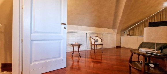 4-Zimmer Penthouse in Legnano, Italy, Nr. 164519 20