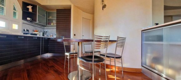 4-Zimmer Penthouse in Legnano, Italy, Nr. 164519 9