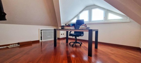 4-Zimmer Penthouse in Legnano, Italy, Nr. 164519 21