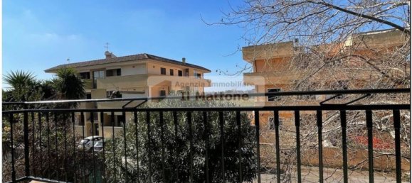 3-salle Appartement à Ardea, Italy No. 144576 5