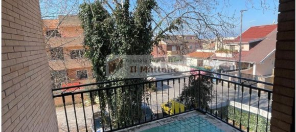 3-salle Appartement à Ardea, Italy No. 144576 6