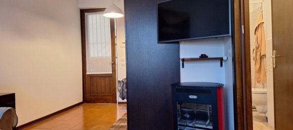 3-salle Appartement à Borno, Italy No. 25202 21
