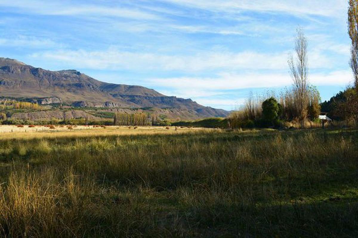  Land in Neuquen, Argentina No. 31337