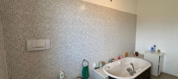 6 bedrooms Villa in Tocco da Casauria, Italy No. 337775 15